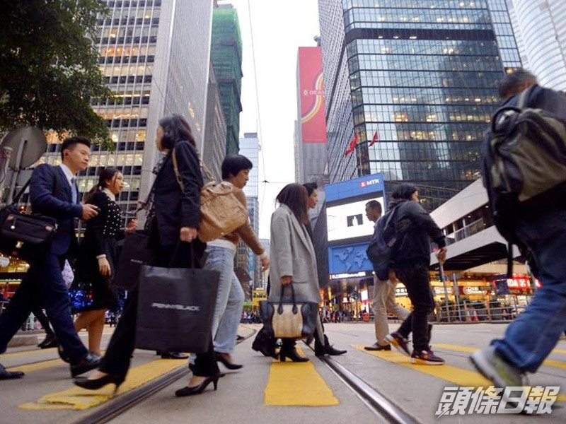 政府擬提早於6月21日派錢。資料圖片