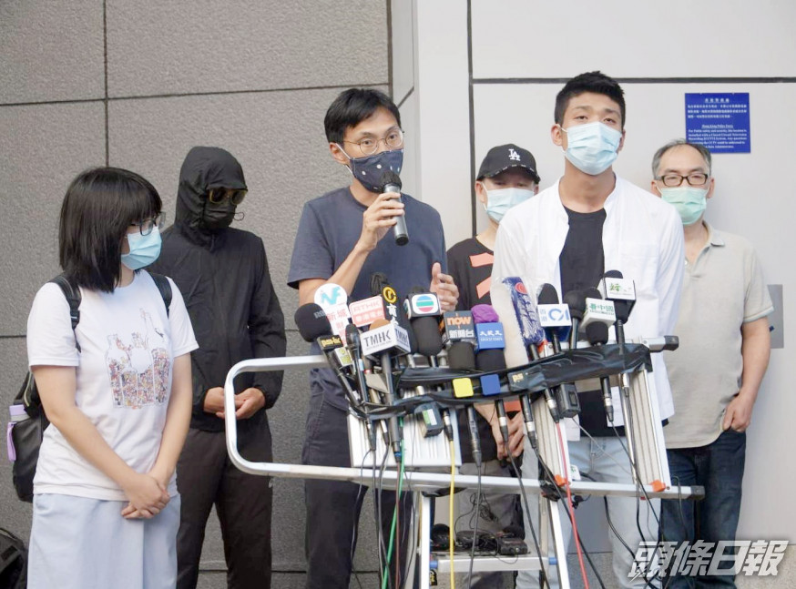 部分家屬前往警總報案。