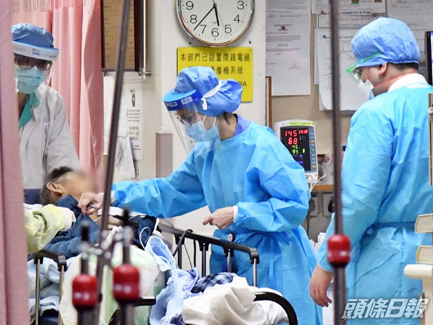 逾140名抗疫醫護人員,獲頒社區服務獎狀。資料圖片