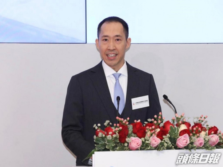 黃永光向員工發出內部通訊,鼓勵同事發揮「獅子山精神」。資料圖片