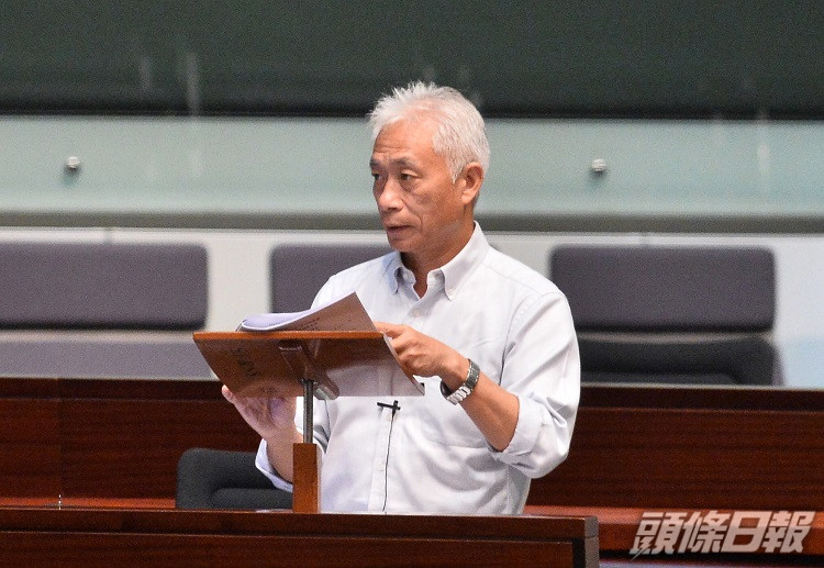 梁耀忠指今屆會期不會再選主席。資料圖片
