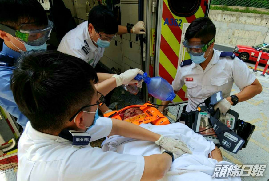 男工人頭部重創,昏迷送院。 讀者提供