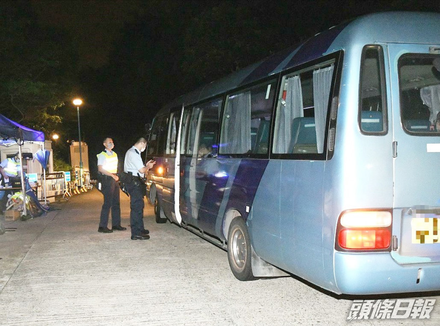 曾滯留機場10名杜拜抵港的旅客已送往檢疫中心。資料圖片