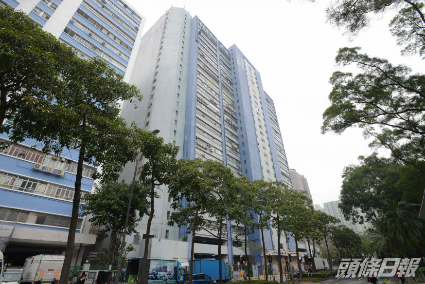 黎智英等工廈帶政治色彩,遭「踩盤壓價」。