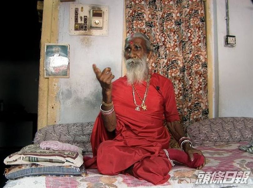 印度瑜伽大師賈尼(Prahlad Jani)。 網圖