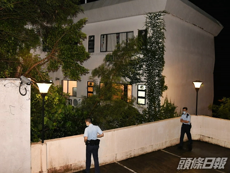 赤柱舂坎角海天徑3-7號發生連環爆竊案。