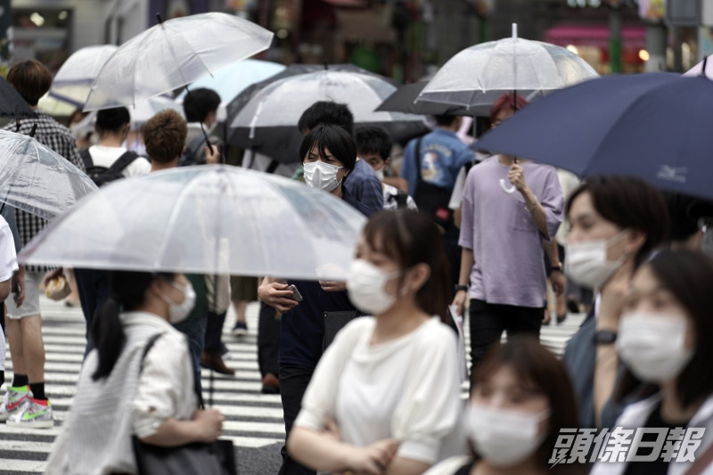 日本調整疫情警戒至最高級別。AP