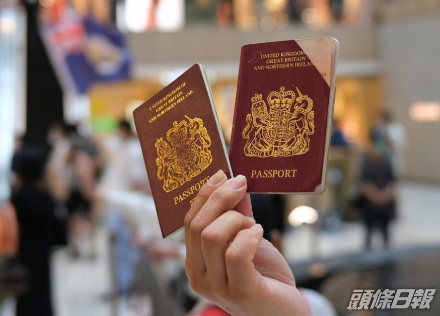約翰遜表示,落實將允許300多萬名合資格申領BNO的港人,以及家屬到英國居留,並容許他們在當地工作和給予入籍途徑。資料圖片