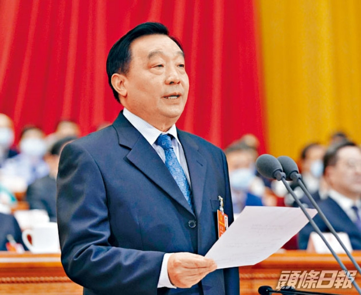 王晨指香港國安法完全符合憲法和香港《基本法》精神。