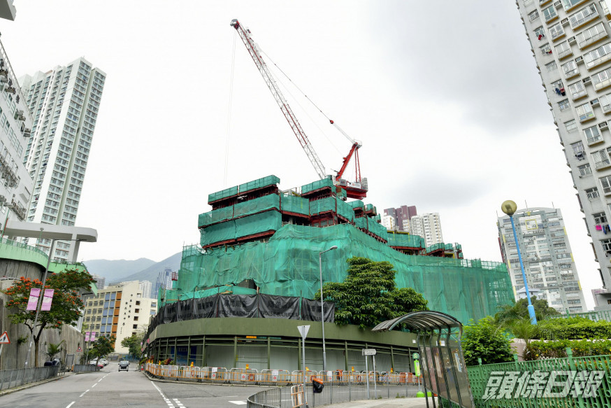 興建中的綠置居項目柴灣道388號蝶翠苑。 資料圖片