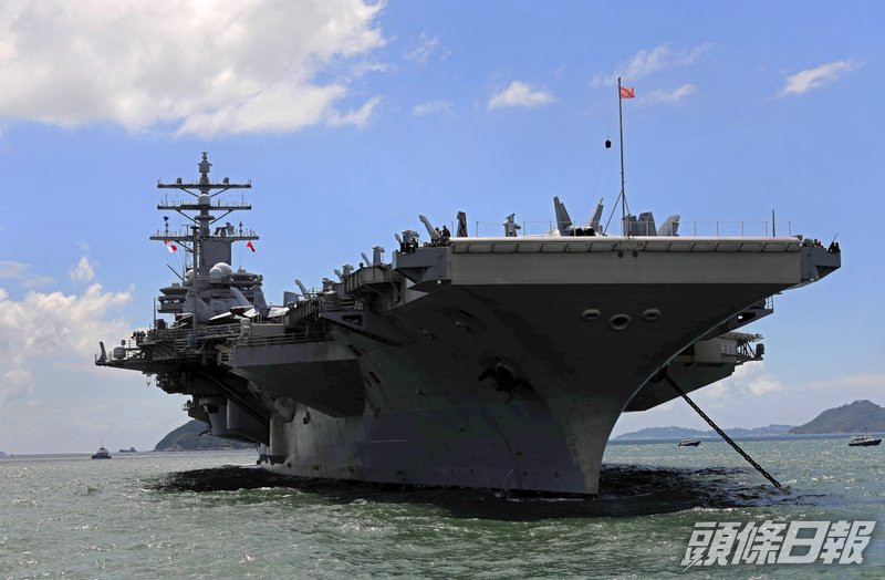 美國海軍派出列根號在南海軍演。AP資料圖片