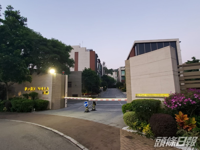 元朗獨立屋「柏巒」於昨日晚上被4名巴基斯坦裔男子爆竊。