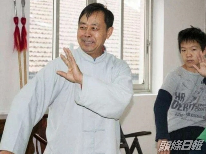 馬保國不足30秒被KO起爭議。網圖