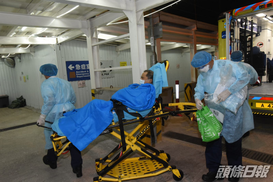 薄扶林傷健營兩名男子送聯合醫院。