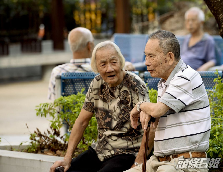 調查指港人預期退休年齡中位數63歲。 資料圖片