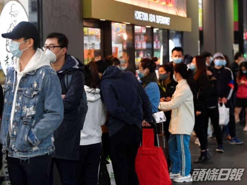 澳洲維多利亞州更多行業暫停營運,餐廳禁止堂食,只能提供外賣。AP圖片