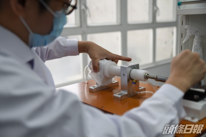 本地生物科技公司Novus提供口罩過濾率快速測試服務,最快一日取得報告。 受訪者提供