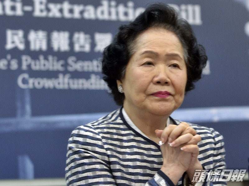 陳方安生表示會從公民及政治工作退下來,過較平靜生活。資料圖片