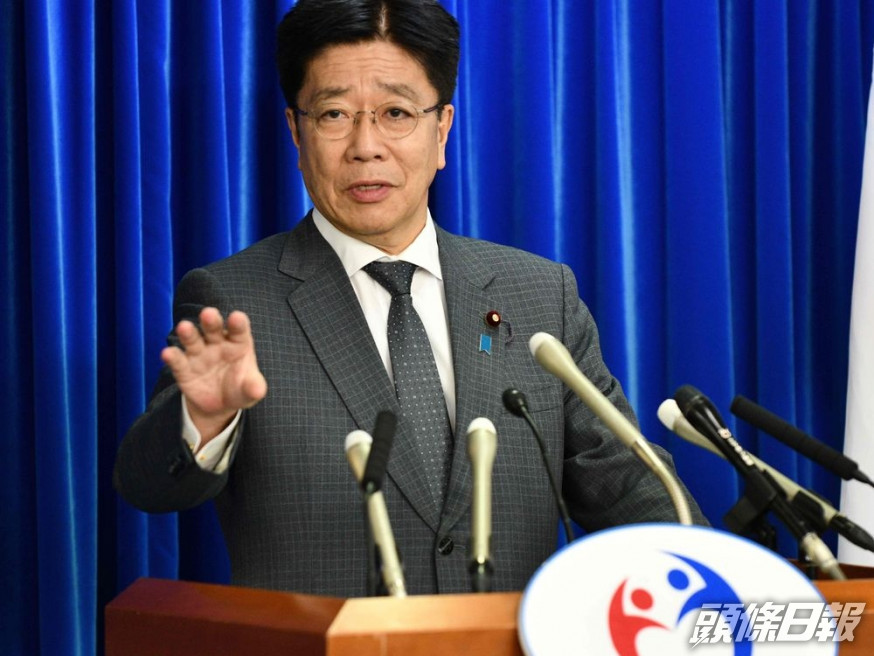 日本厚生勞動大臣加籐勝信透露,如果疫情持續惡化,將考慮再度宣佈全國進入緊急狀態。