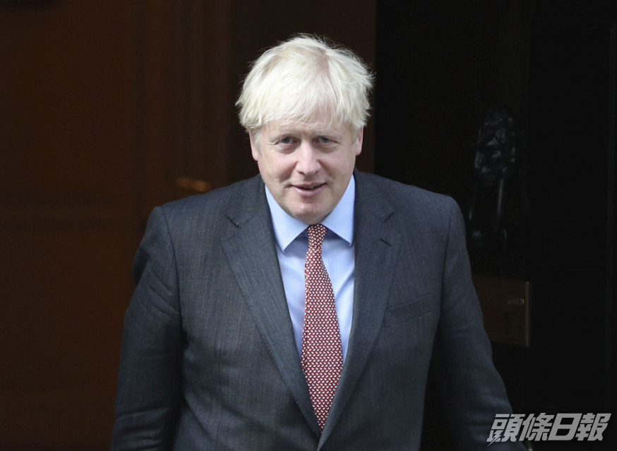 據報,英國首相約翰遜正考慮再次實施為期6個月的全國封鎖。AP圖片