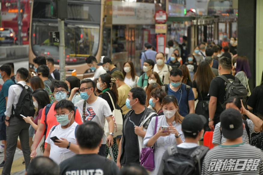 不少確診者於潛伏期或發病後,曾過不同的食肆、街市或商場。資料圖片