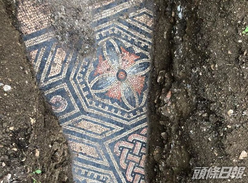 意大利古羅馬馬賽克地板出土。 Comune di Negrar di Valpolicella facebook 圖片