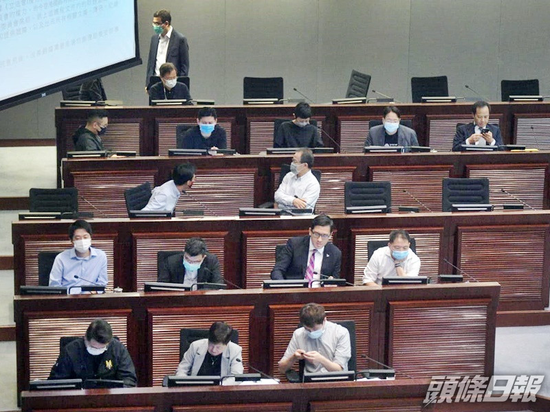 多名民主派議員提出的議案全遭否決。