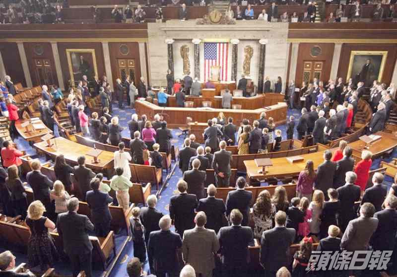 美國眾議院現時有大約四分之一是女議員。AP
