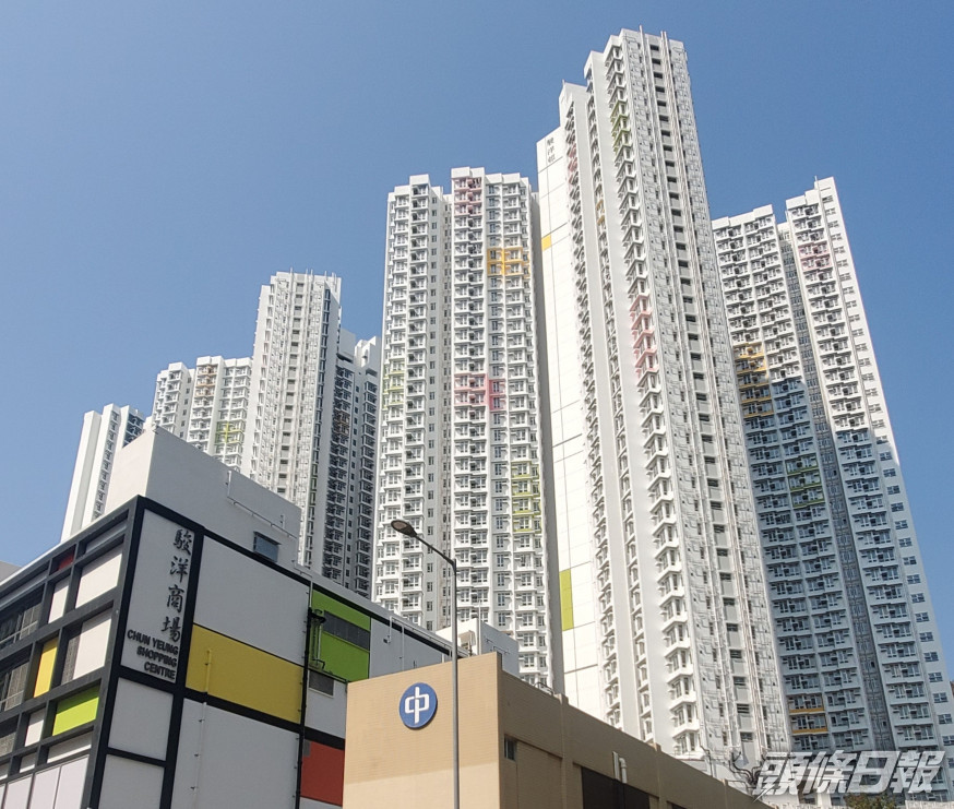 政府宣布七月底停止使用位於駿洋邨的檢疫中心。資料圖片