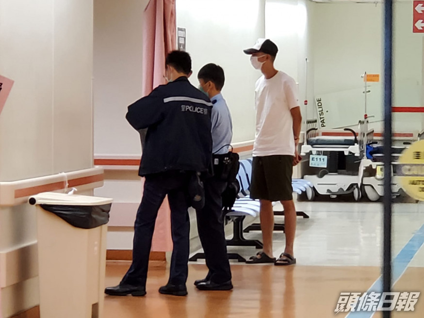 女子美林邨單位上吊,送院不治。