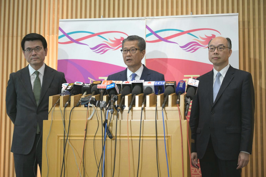政府推20億元紓困措施 向運輸業商用車半年燃料費補貼