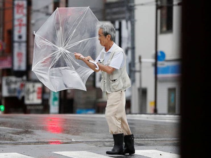 「塔巴」吹襲日本九州。網圖