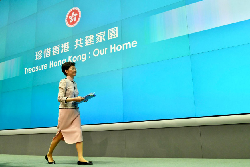 林鄭月娥稱「攬炒之母」更適合形容目無法紀暴徒。