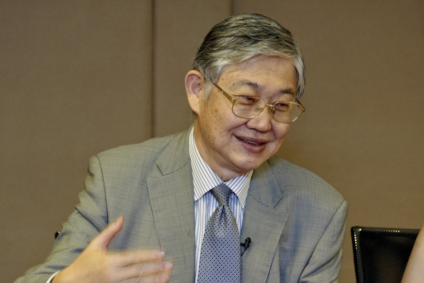 施永青指,據他觀察,近來多了中產人士查詢移民。 資料圖片