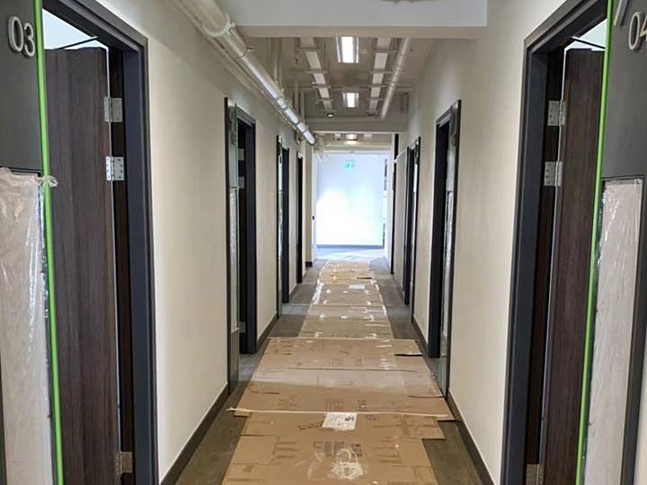 中大新落成的研究生宿舍賽馬會學生宿舍二、三座,被宿生投訴空氣質素欠佳。資料圖片
