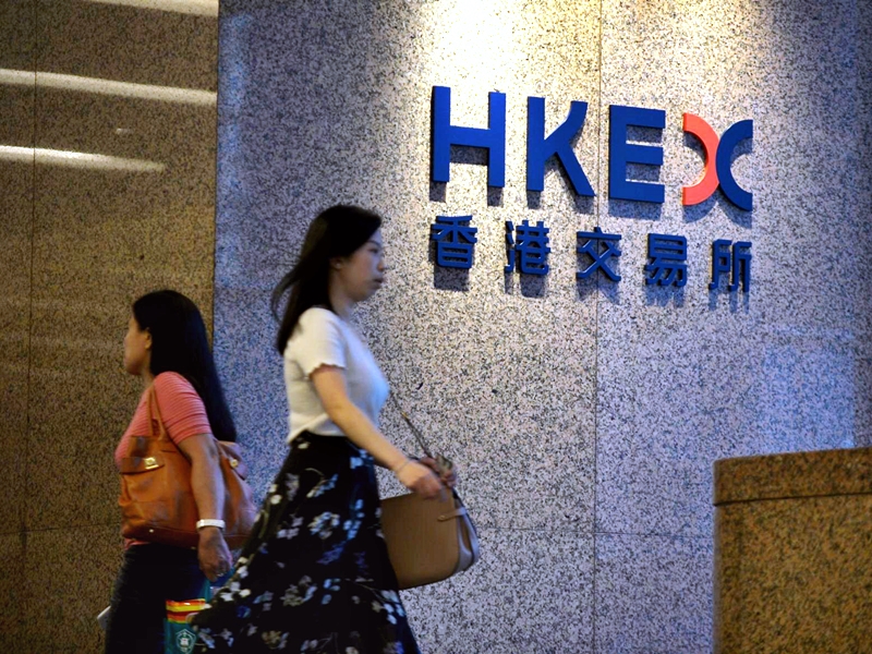 港交所近年都有向外併購,以補充本身業務增長動力減弱的情況。