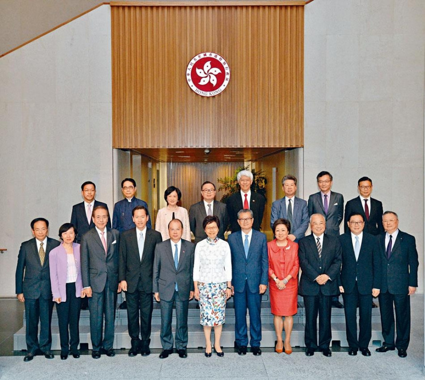 行政會議非官守議員歡迎行政長官林鄭月娥發表施政報告。 資料圖片