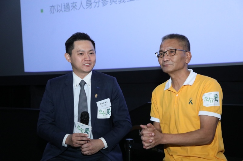 張源津醫生(左)。