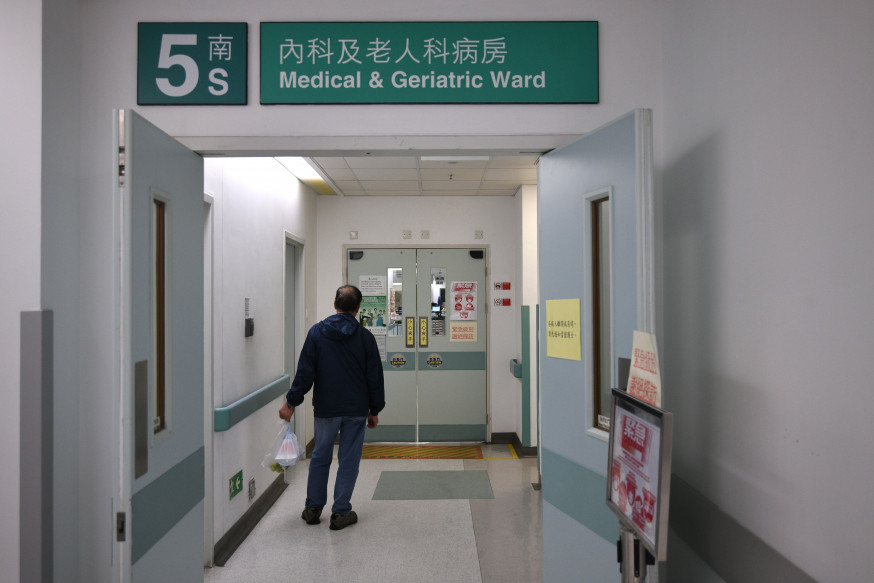 博愛醫院其中56名病人病毒測試的樣本呈陰性。 資料圖片
