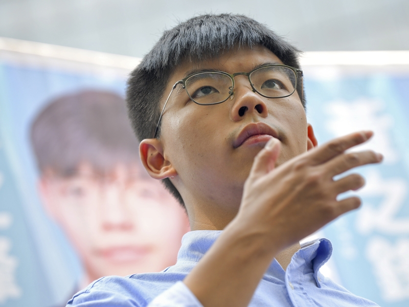 昨日市傳黃之鋒購入貝沙灣分層戶,黃之鋒回應指:「假新聞」。