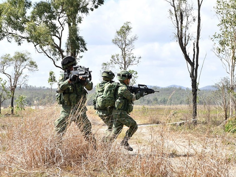新加坡將暫停所有大型海外演習。MINDEF