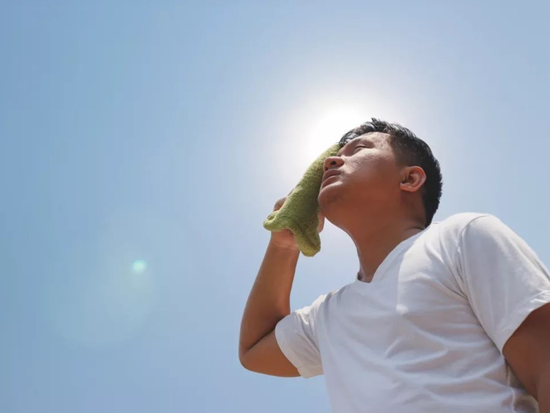 夏天特別容易中暑!網圖