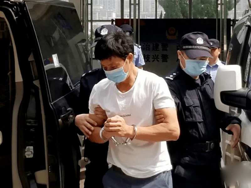 男子因女友不結婚不退禮金,殺女方一家5口被。(網圖)