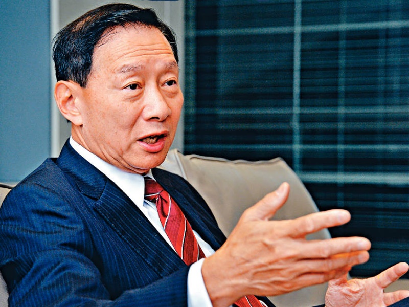 王冬勝表示,平保純粹是滙控的投資者 。