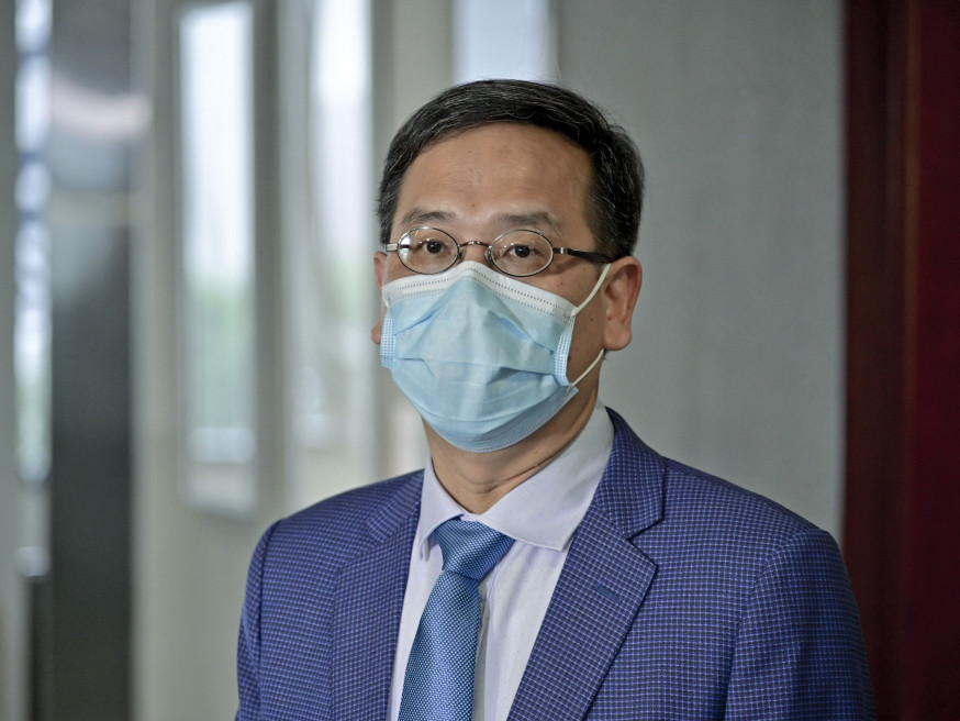 葉建源稱取消試題是造成大錯。 資料圖片