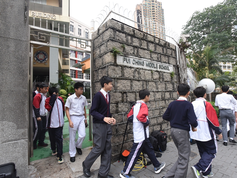 教育局公布明日全港學校停課。