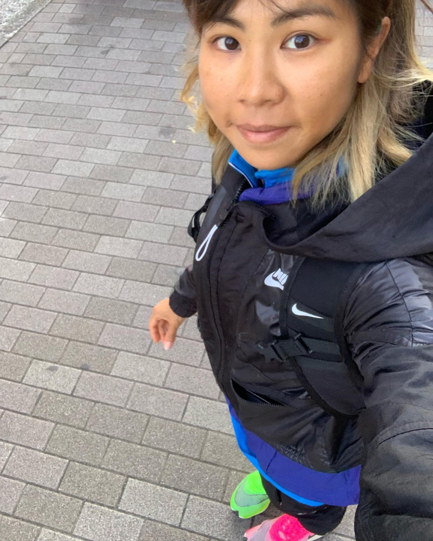 出征日本世田谷半馬拉松賽的長跑天后姚潔貞,賽前精神奕奕自拍。姚潔貞FB相片