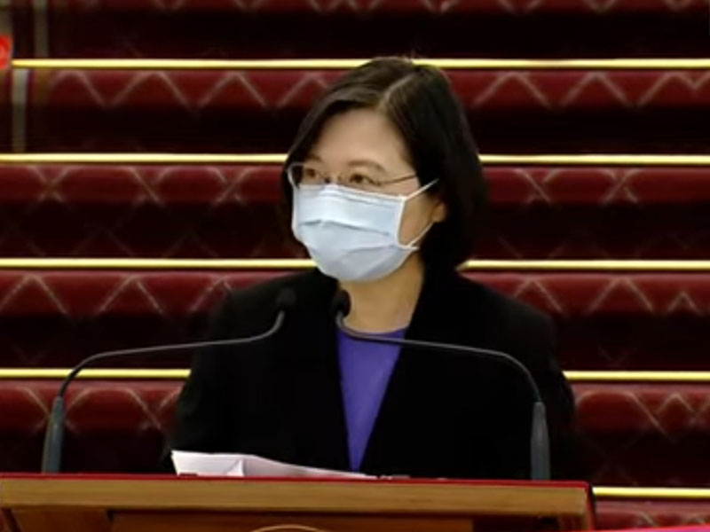 蔡英文就艦隊染疫致歉,稱絕不護短。(youtube截圖)