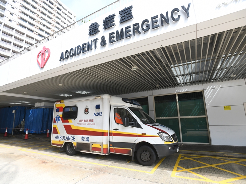 東區醫院證實急症室早前失竊五千個口罩,已報警處理。資料圖片
