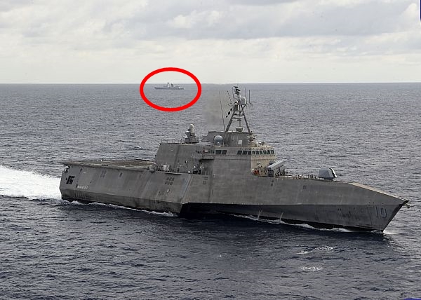 「吉福茲號」在南海遇上一艘解放軍「054A型」護衞艦(紅圈)。 美國海軍圖片